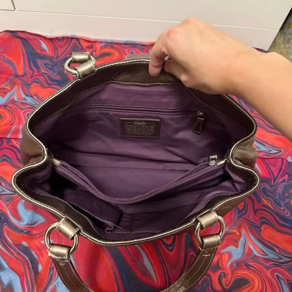 Vintage Y2K Coach Soho Metallic Bronze Leather Buckle Hobo Bag